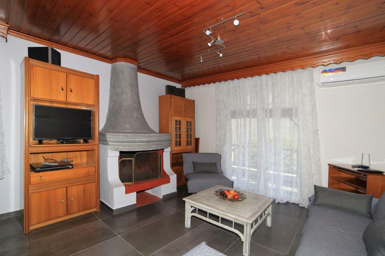 Вилла House Loana Неос-Мармарас Экстерьер фото